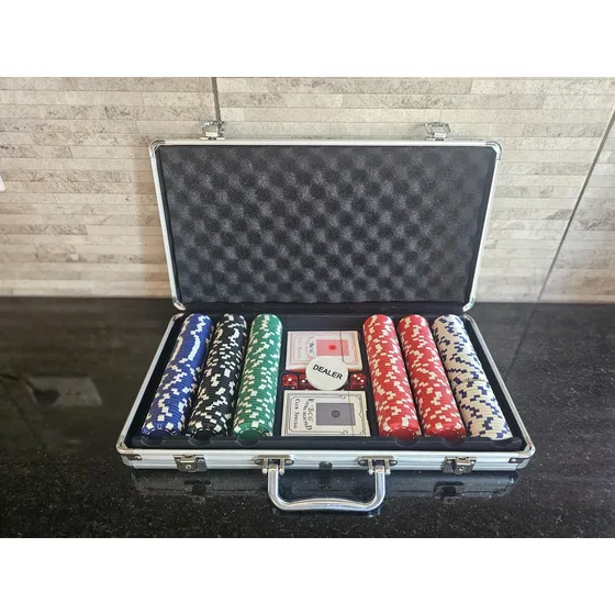 Maletin Poker