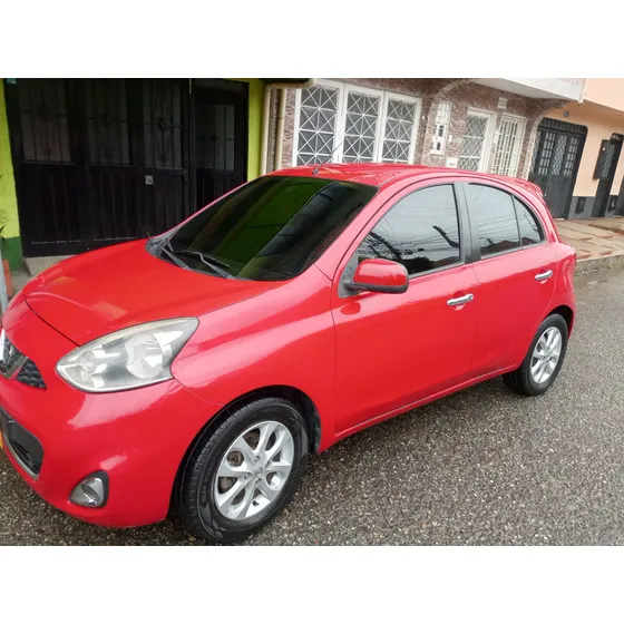 Nissan March 1.6 Advance