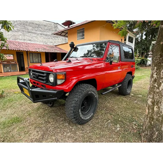 Toyota Land Cruiser 4.0 Fj73