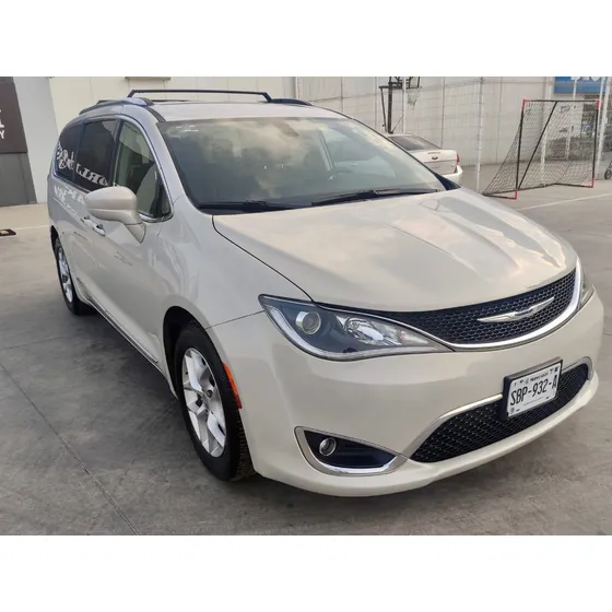 Chrysler Pacifica 3.7 3.6 At