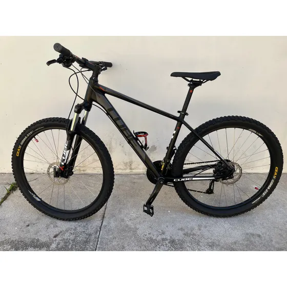 Bicicleta Cube