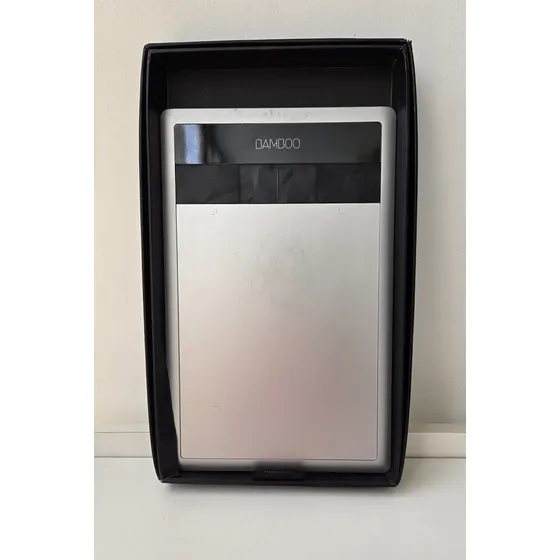 Tablet De Dibujo Grafica Tactil Wacom Bamboo Cth470 Usado