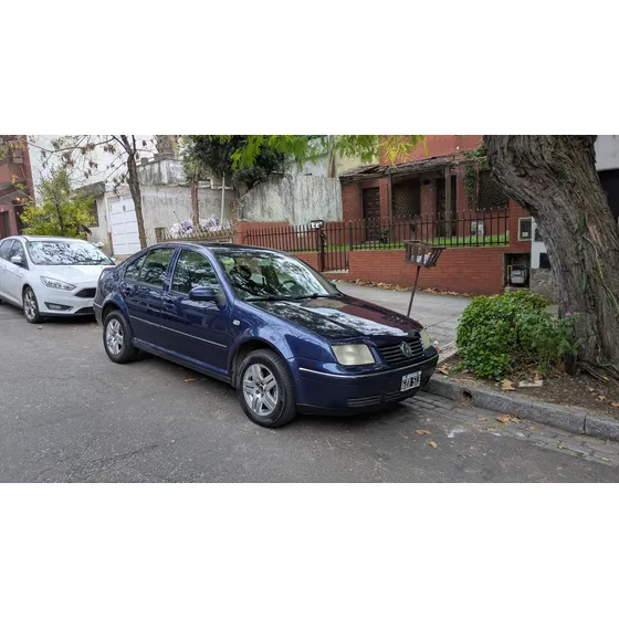 Volkswagen Bora 2.0 Trendline 115cv Tiptronic