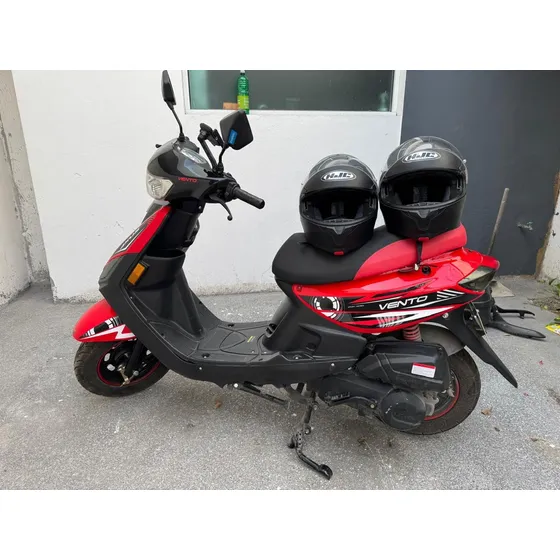 Vento Axus 170 Cc Roja
