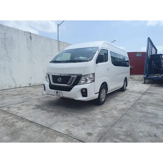 Nissan Urvan 2.5 15 Pas Amplia Aapack Seg Mt