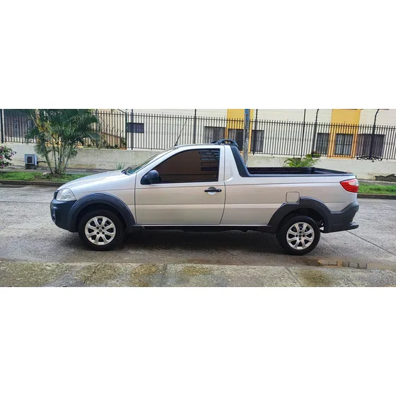 Ram 700 1.4 Slt