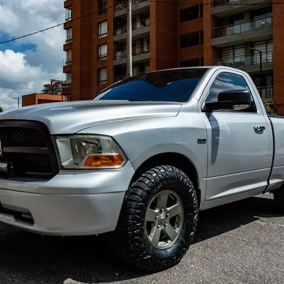 Dodge Ram 2011 5.7 1500 Slt 4x2