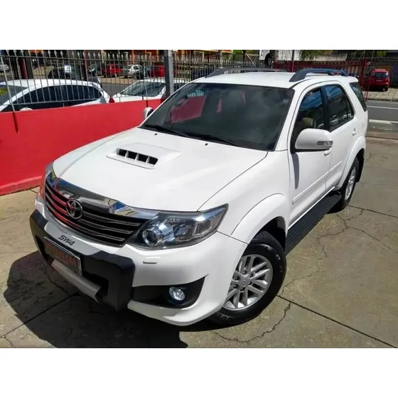 Toyota Sw4 3.0 Srv 7l 4x4 Aut. 5p 171 Hp