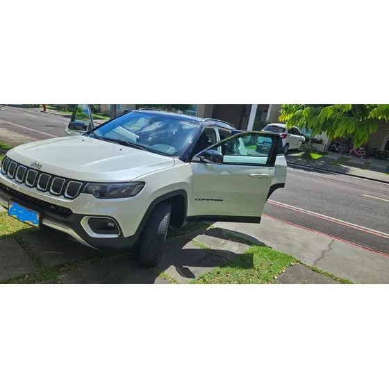 Jeep Compass 2.0 Limited 4x4 Aut. 5p
