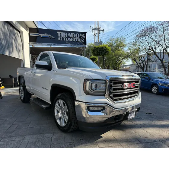 Gmc Sierra 5.4 Cabina Regular Sle 4x4 At