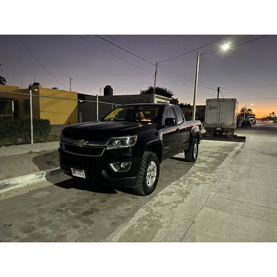 Chevrolet Colorado 2017 (4 Cil, 4 Puertas, Gasolina)