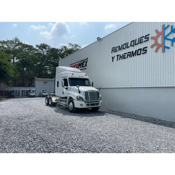 Tractocamion Freightliner Cascadia Fierros Grandes