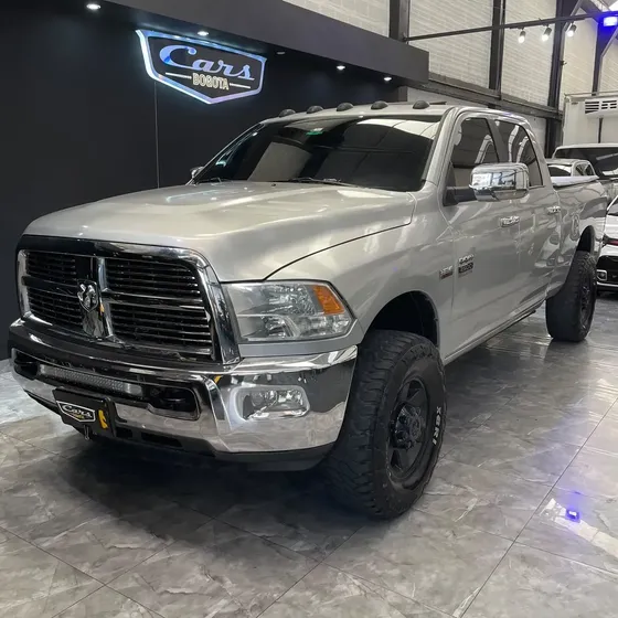 Dodge Ram 2011 5.7 2500 Crew Cab Slt