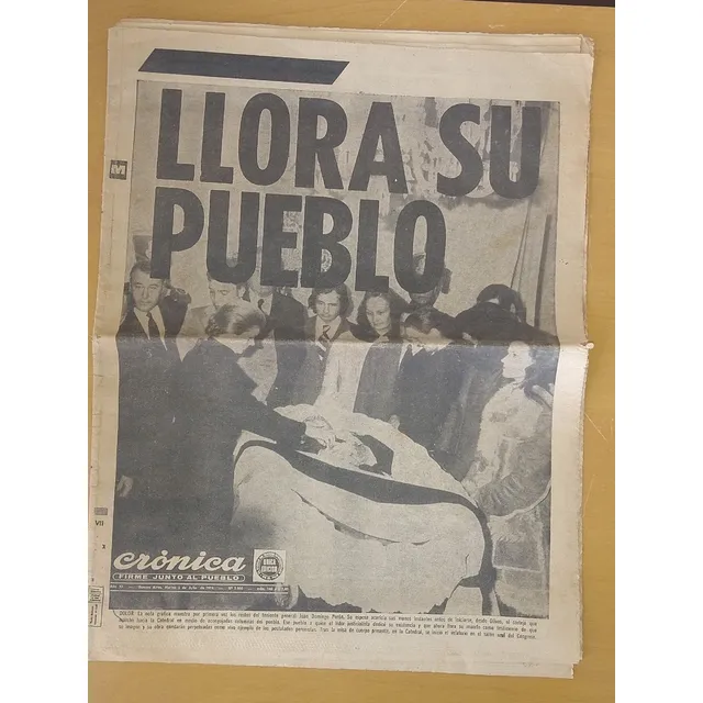 Diarios Antiguo 2 De Julio 1974 - Muerte  De Perón  #18