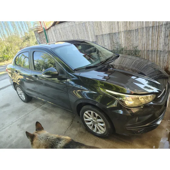 Fiat Cronos 1.3 Drive Mt