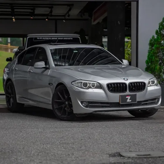 BMW Serie 5 2012 523i 2.5