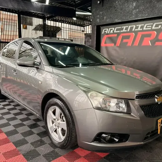 Chevrolet Cruze 2011 1.8 Nikel At