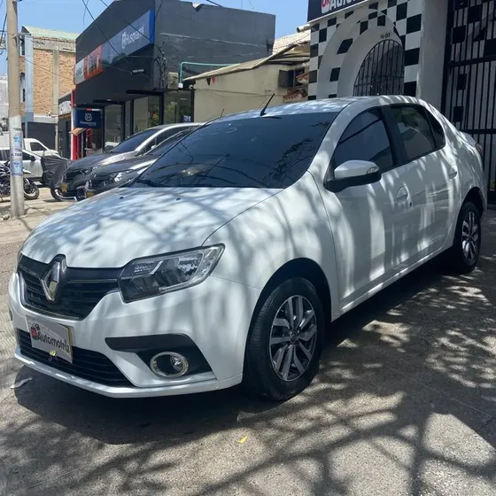 Renault Logan 2023 1.6 Expression / Life +