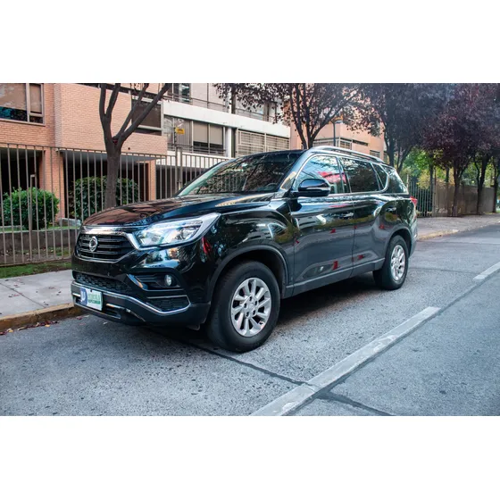 Ssangyong Rexton 2.0 Mt 4x2 Std