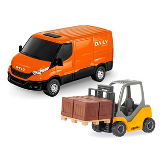 Iveco Daily E Empilhadeira Com Pallet E Pneu De Borracha Iveco Daily E Empilhadeira Com Pallet E Pneu De Borracha