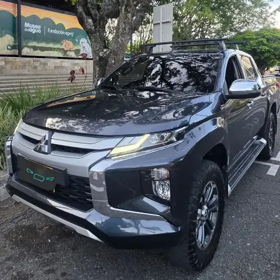 Mitsubishi L200 2022 2.5l
