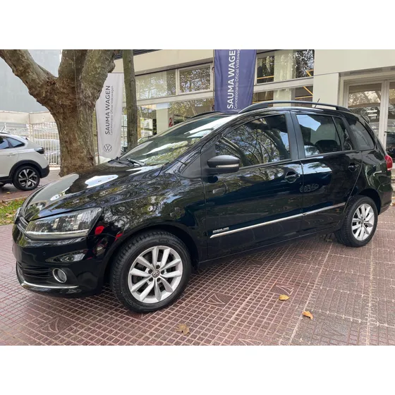 Volkswagen Suran 1.6 Imotion Highline 110cv