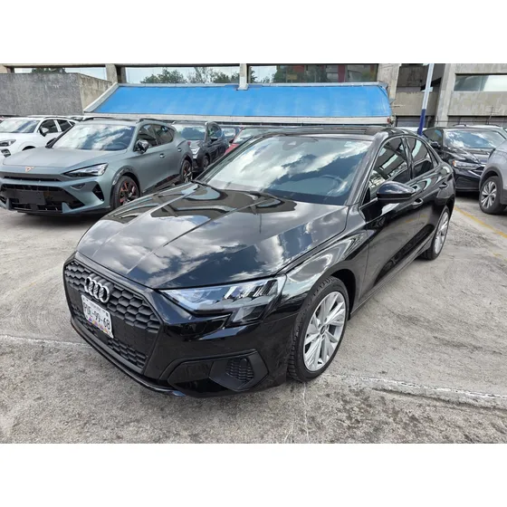 Audi A3 1.4 Sedán Dynamic At Dsg