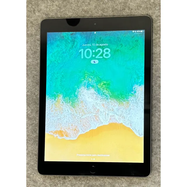 Ipad 5ta Generación 32gb Wi-fi  9.7  Apple Gris Oscuro