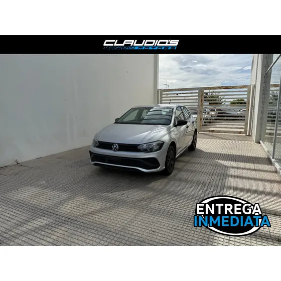 Volkswagen Polo Track Gris Plata