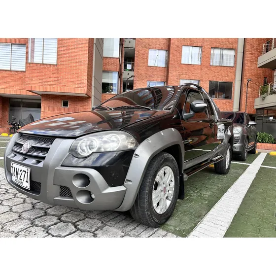 Fiat Strada 1.6 Adventure