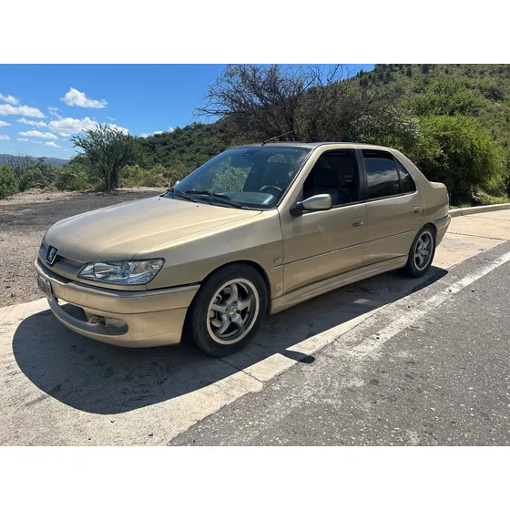 Peugeot 306 1.8 Xt Abs