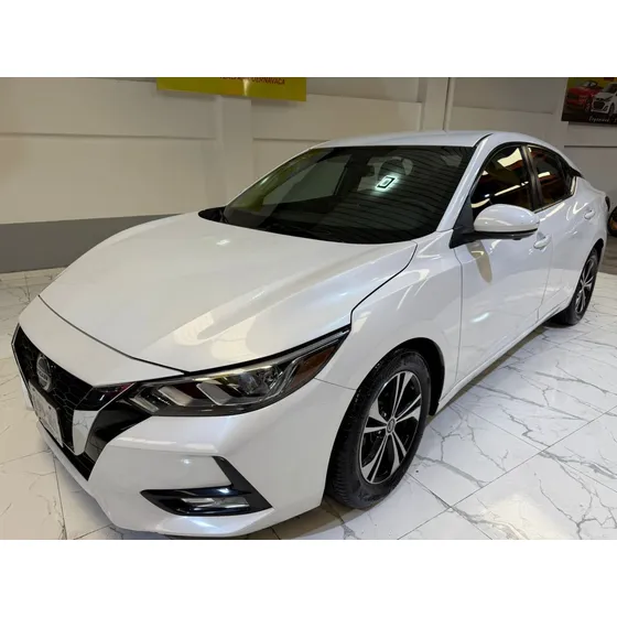 Nissan Sentra 2.0 Advance Mt