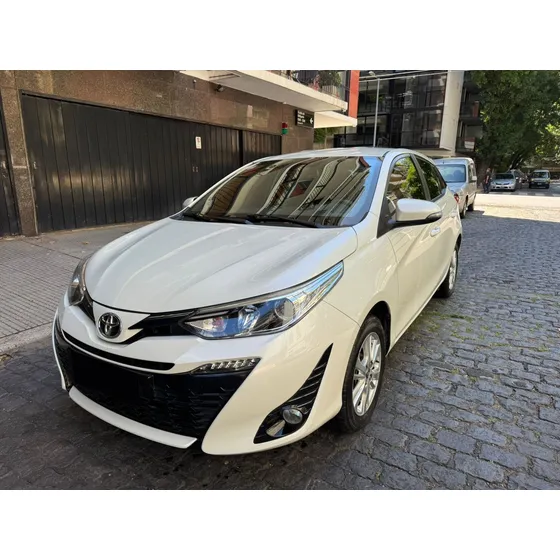 Toyota Yaris 1.5 107cv Xls