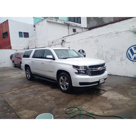 Chevrolet Suburban 5.4 Lt Piel Cubo At