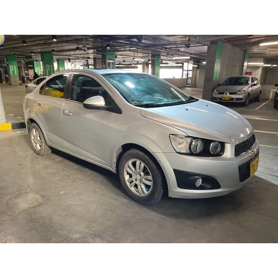 Chevrolet Sonic 1.6 Lt 4 P