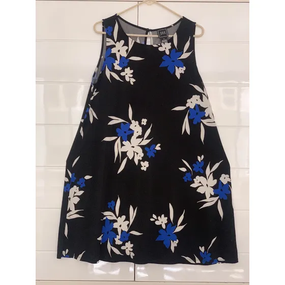Vestido Talla L  Fresco Y Cómodo.