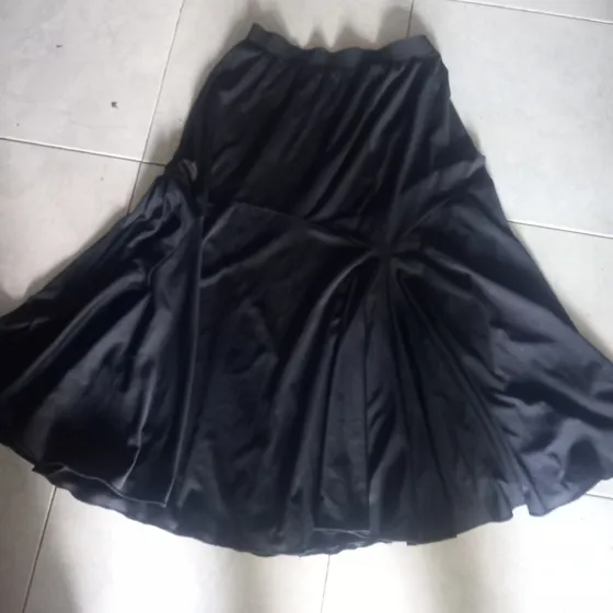 Falda Flamenco Jeyra Negra Usada T14