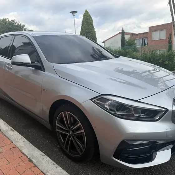 BMW Serie 1 2023 118i 1.5 Twin Power Turbo