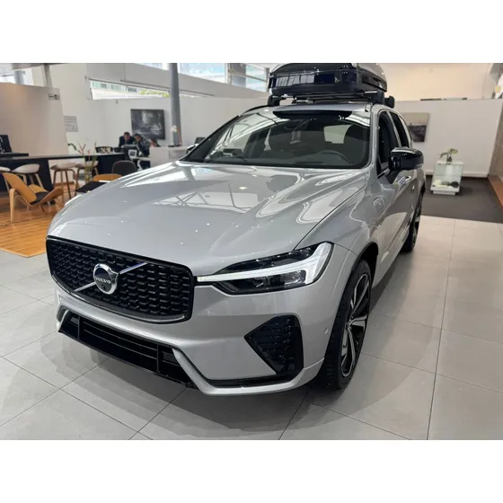 Volvo Xc60 2.0 T8 Ultra Dark