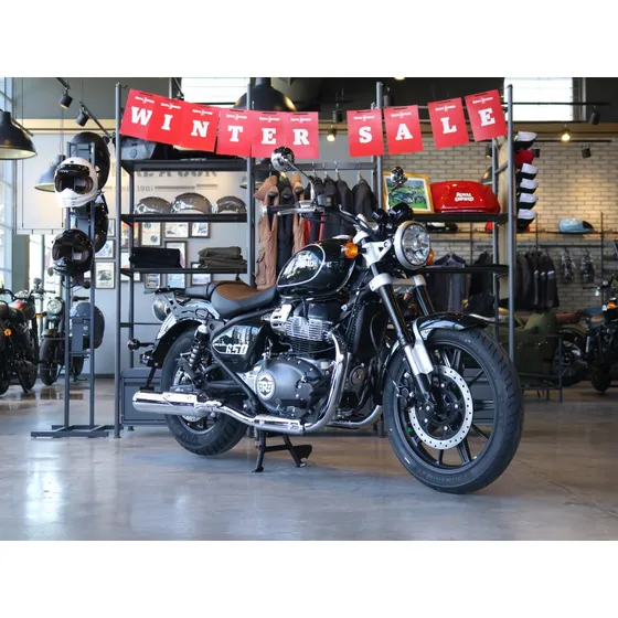 Royal Enfield Super Meteor 650 Astral Green