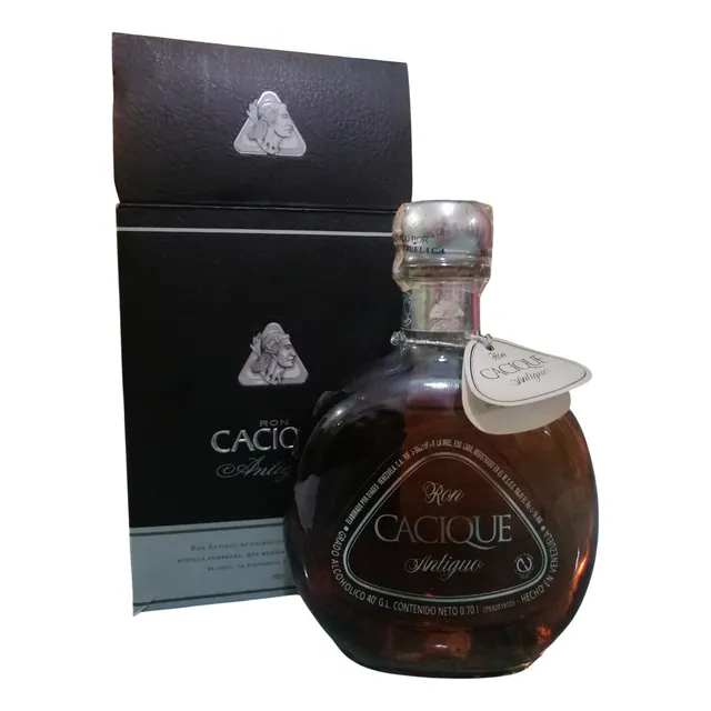 Ron Cacique Antiguo