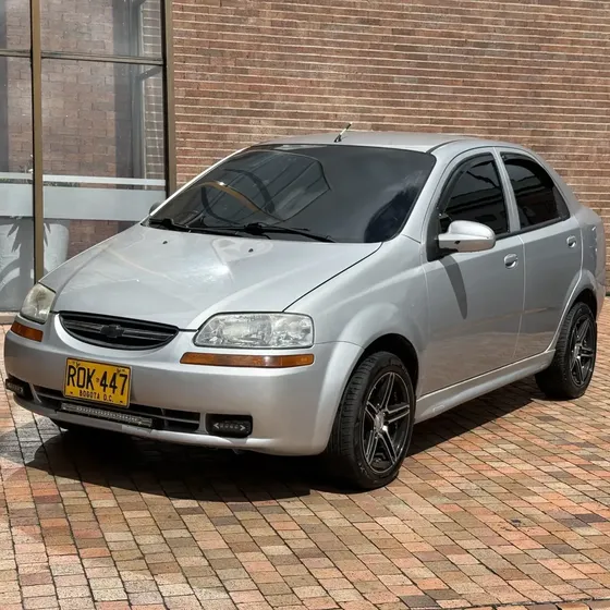 Chevrolet Aveo 2012 1.5 Family