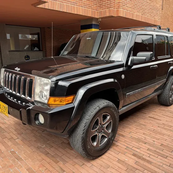 Jeep Commander 2007 4.7 Limited