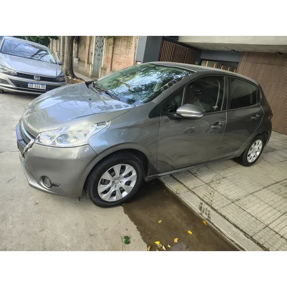 Peugeot 208 1.5 Active