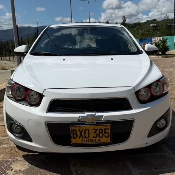 Chevrolet Sonic 2015 1.6 Lt 4 P