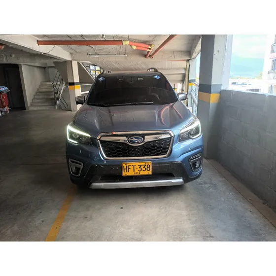 Subaru Forester 2.0 Hibrida Elite Awd