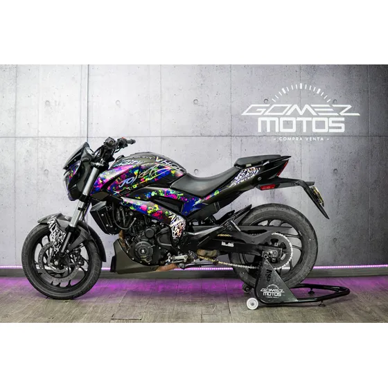 Bajaj Dominar 250 2022