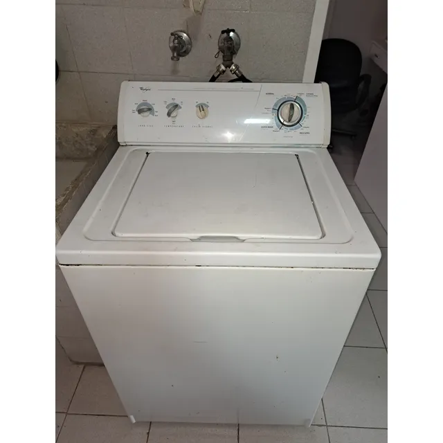 Se Vende Lavadora (dañada) Para Repuestos