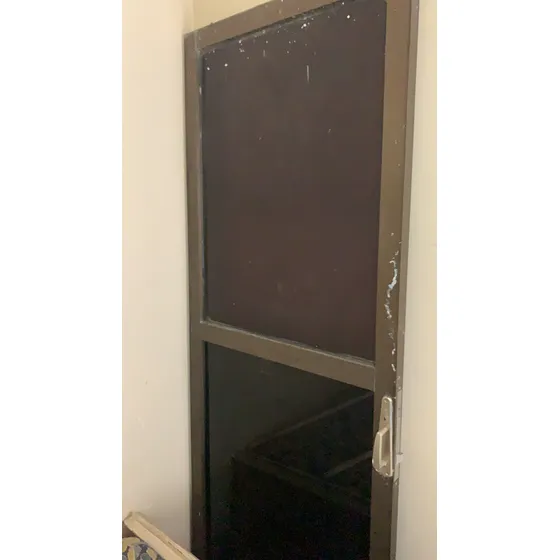 Puerta De Vidrio Con Aluminio