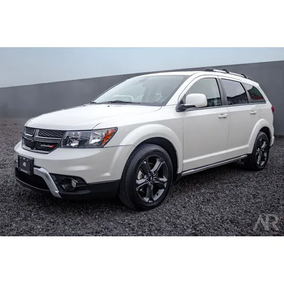 Dodge Journey 2.4 Sxt 7 Pasajeros At